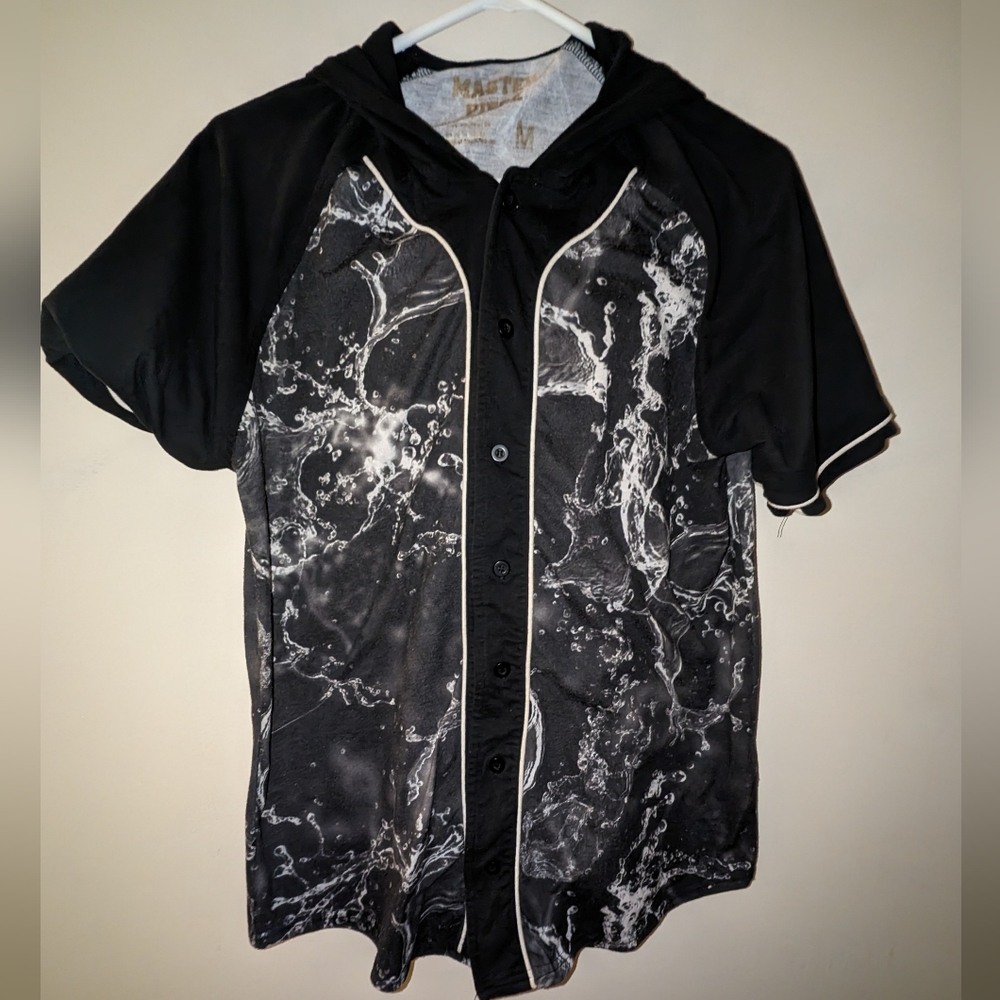 Master Piece Mens Button up Shirt with Hood Size Medium